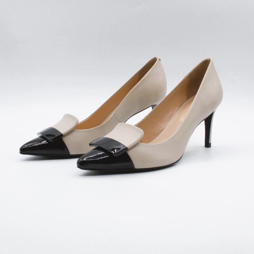 Miss Unique decolletè vintage