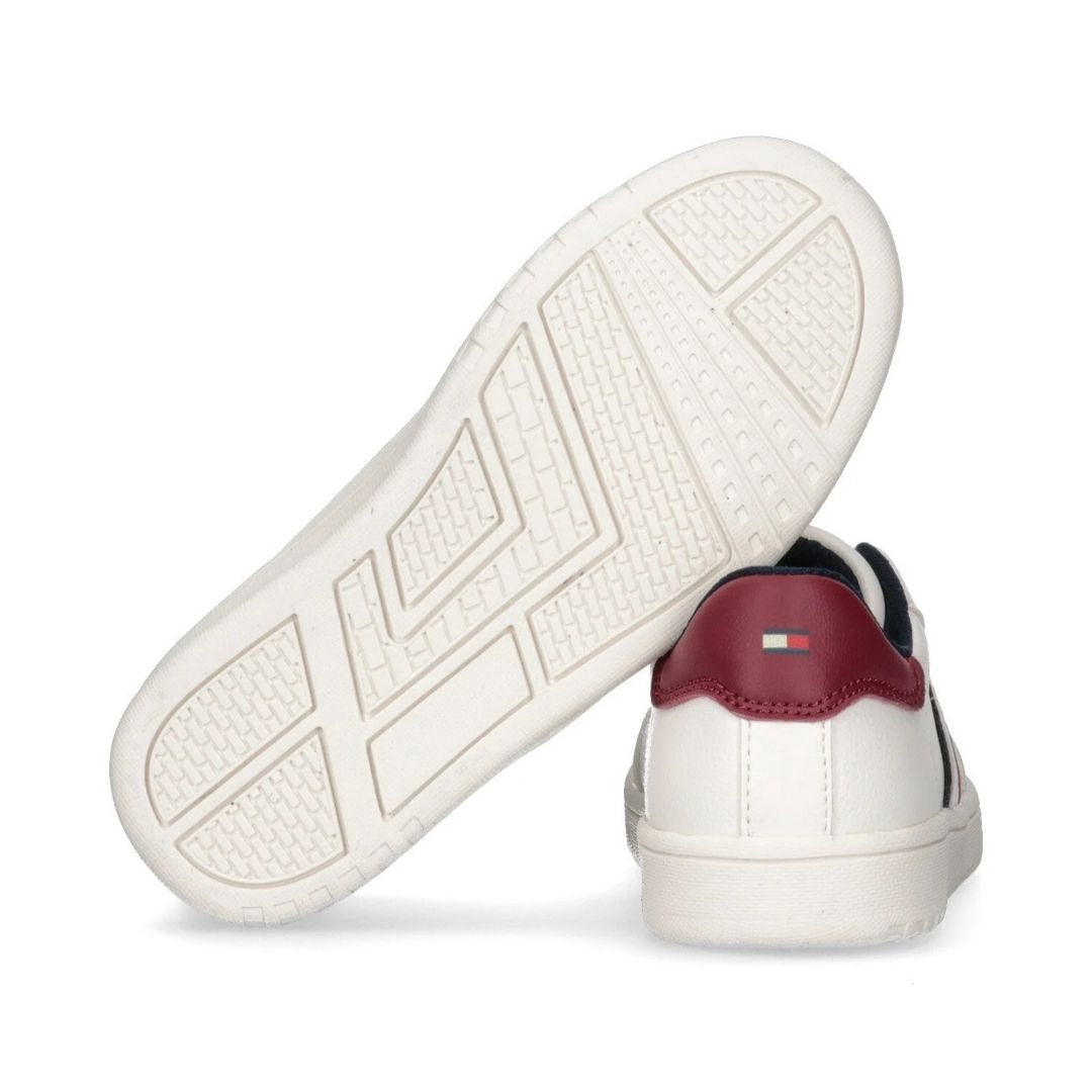 Tommy Hilfigher sneakers stripes