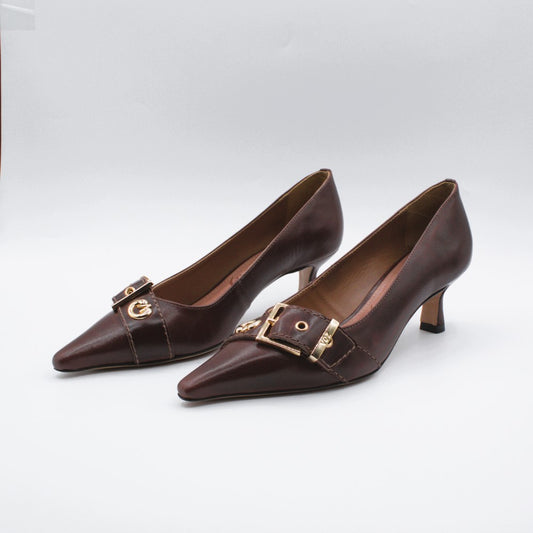 Vicenza decolletè fibbia e borchie oro