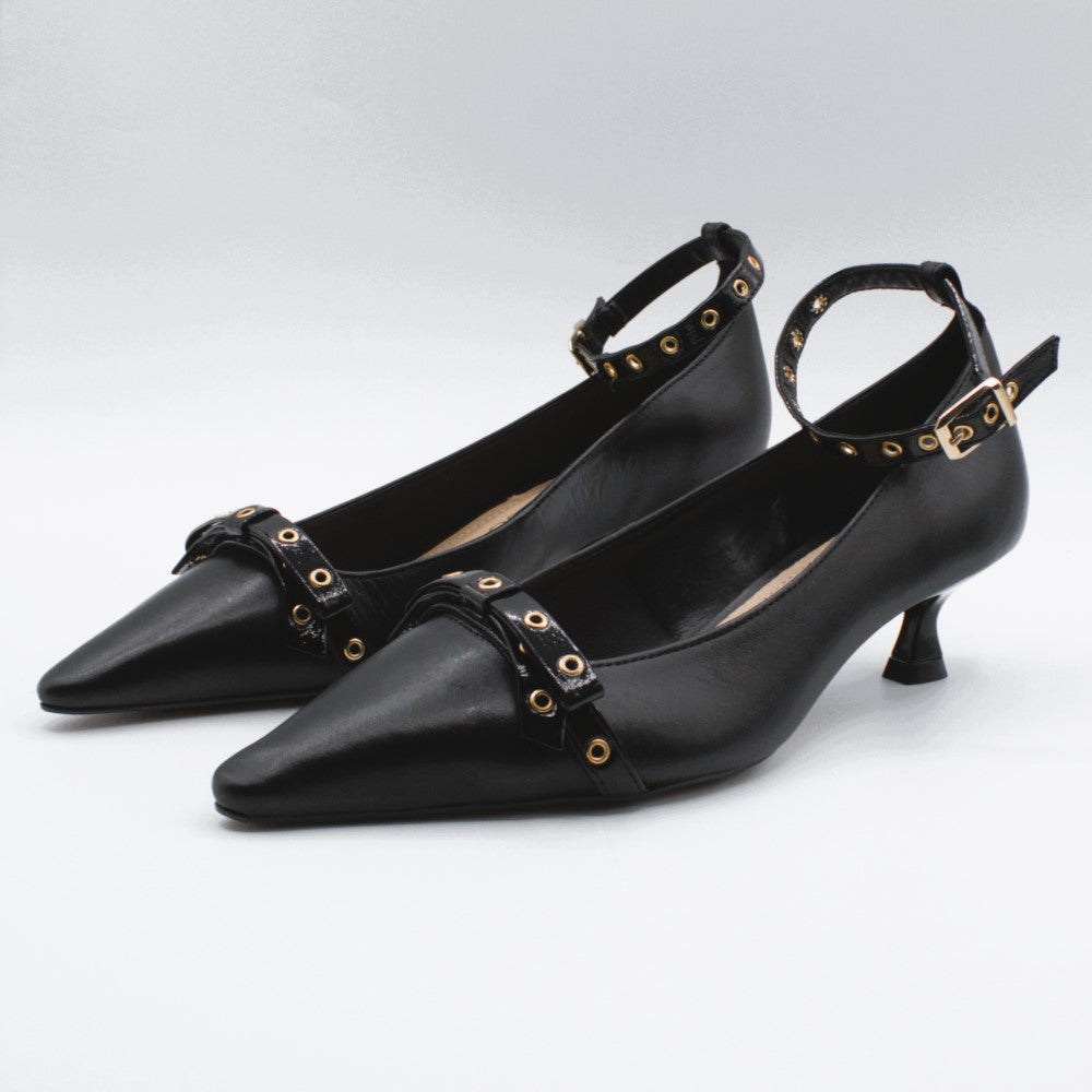 Cecconello decolletè fiocco borchie oro