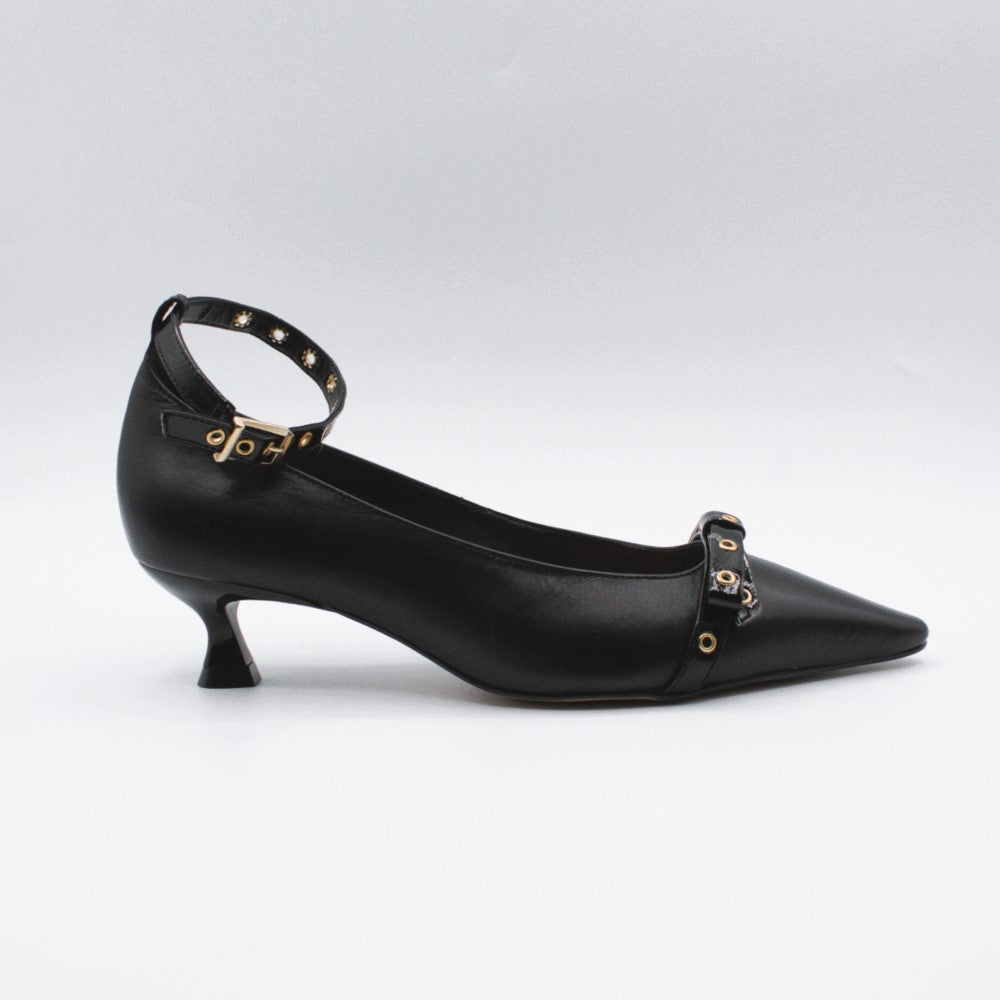 Cecconello decolletè fiocco borchie oro